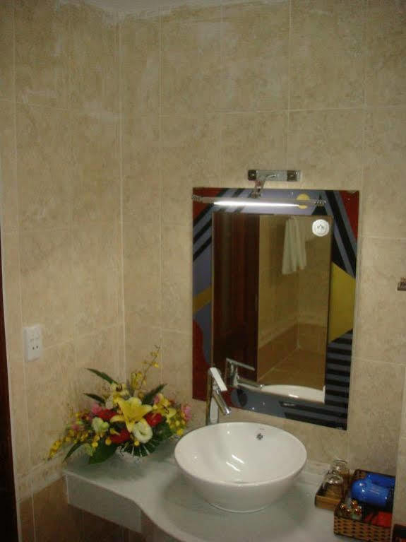 Mays Hotel- Ben Thanh Thành Pho Ho Chí Minh Esterno foto
